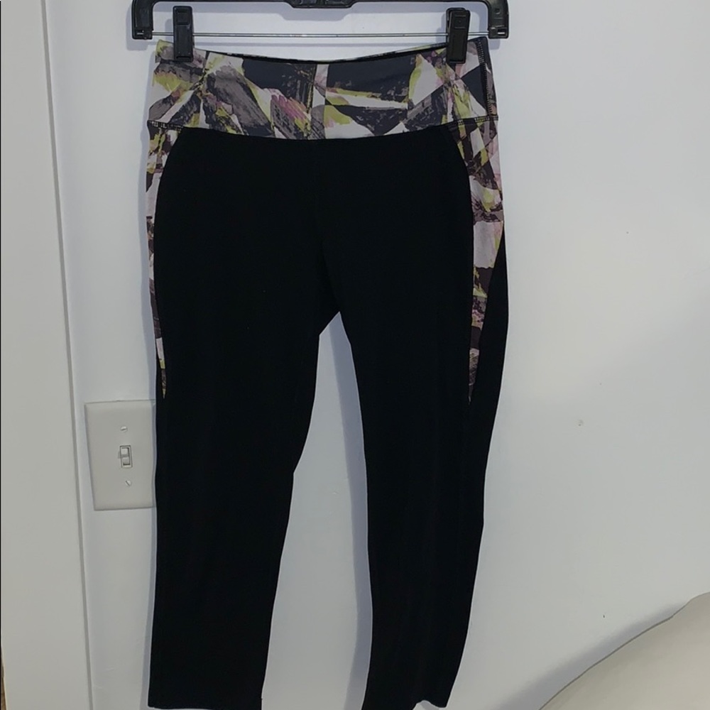 Leggings (yoga pants)